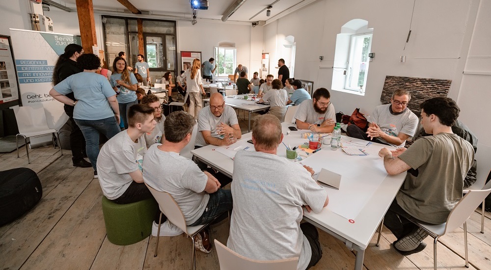 Servus Zukunft Hackathon Bau_1000x550 Barcamp