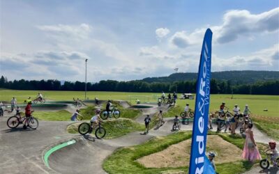 Neuer Pumptrack in Weyarn eröffnet – Ein Ort für Sport, Begegnung und Gemeinschaft
