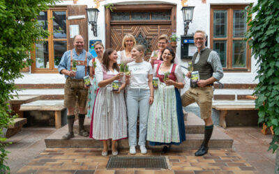 Neuer Holler-Kräuter Spritz bringt Sommer ins Leitzachtal